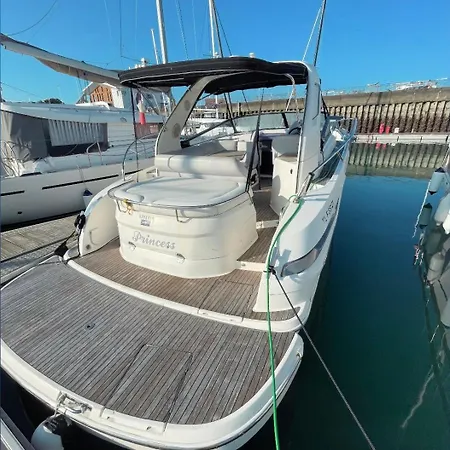 Nuit Magique Sur Un Bateau Linge Et Menage Inclus - Boat Paradise La Rochelle Botel